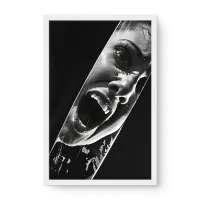 Quadro Decorativo O Reflexo da Agonia – Arte Dark e Intensa